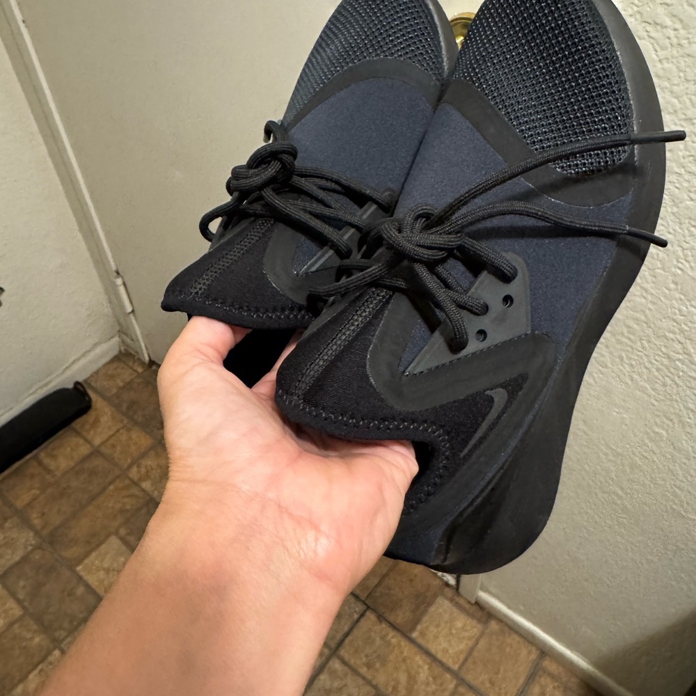 Nike Navy Blue & Black Sneakers